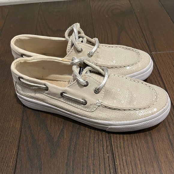 Sperry Boat Shoe - Size 2 - Picture 3 of 4